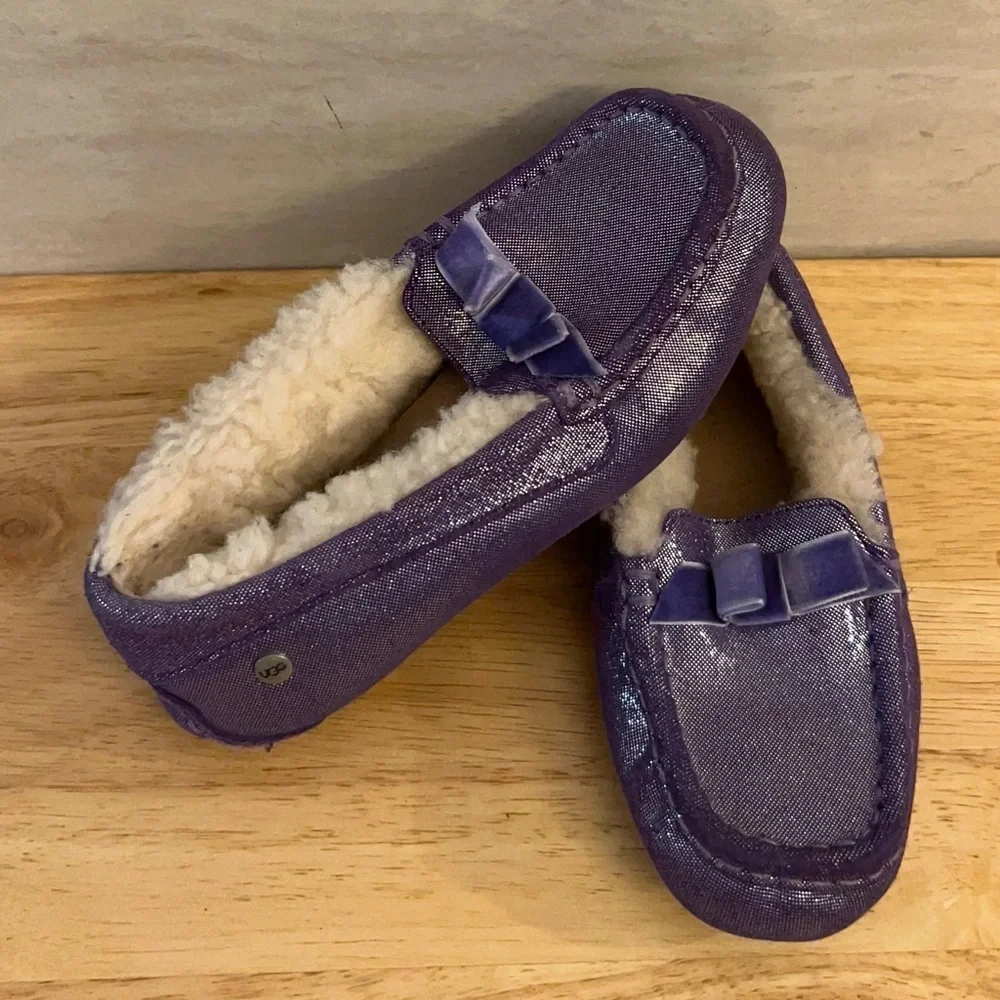 Ugg Australia Annmarie purple glitter bow sheepskin slippers/ moccasins